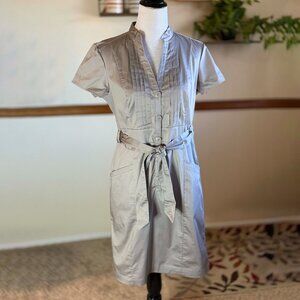 Gray Short-Sleeve Button-Front Shirt Dress with Pockets
